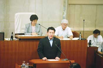 議会にて