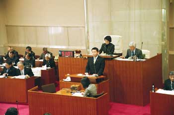 議会にて