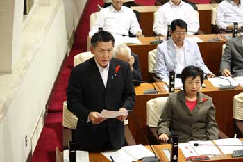 議会にて