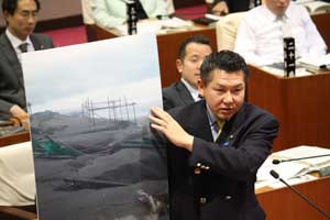 議会にて