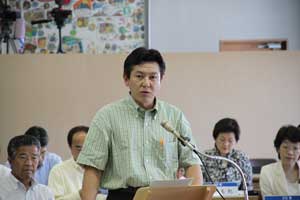 議会にて