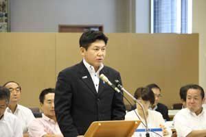 議会にて