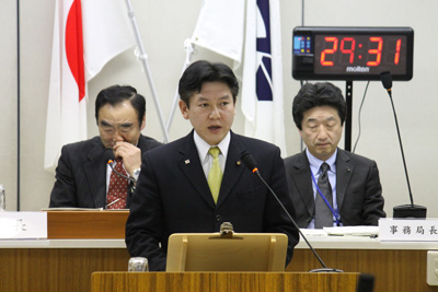 議会にて