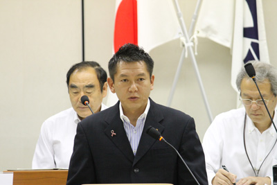 議会にて