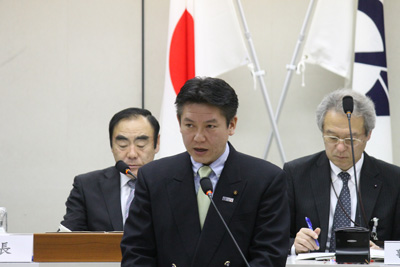 議会にて
