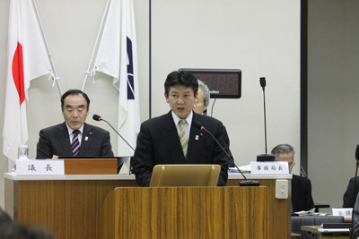 議会にて