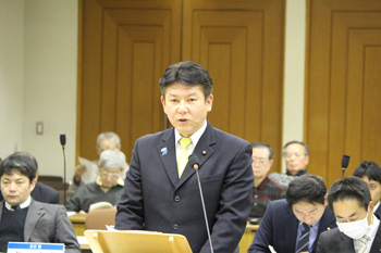 議会にて