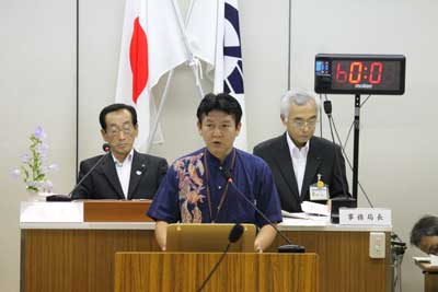 議会にて