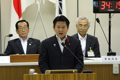 議会にて