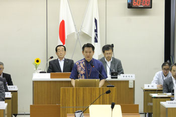 議会にて