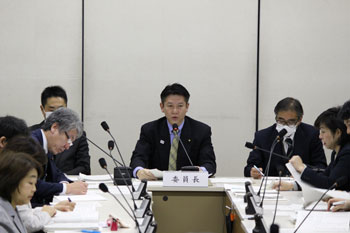 議会にて