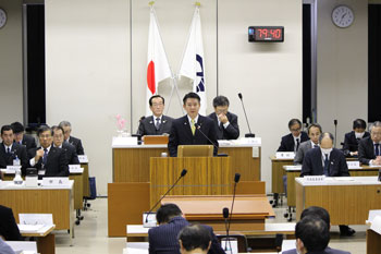 議会にて
